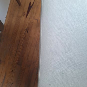Gala Mobilya Sandalyelerindeki Çivi Tehlikesi Ve Ücretsiz Tamir İsteği
