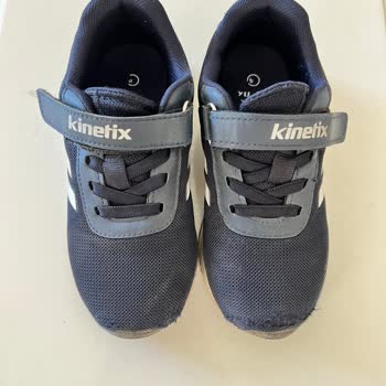 Kinetix Çocuk Ayakkabısı Az Kullanımda Parçalandı, Değişim Talebi