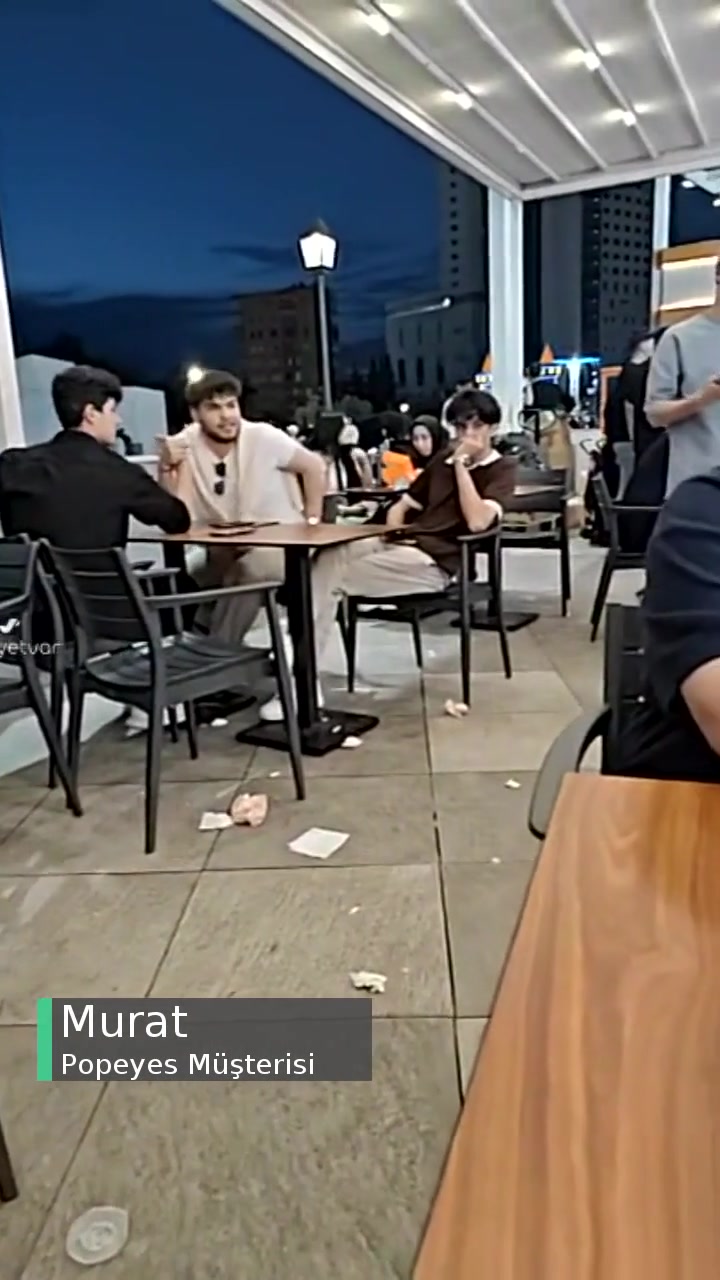 Popeyes Bu Ne Pis Bir Mağaza! videonun kapak resmi