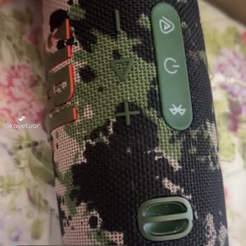 JBL 6 Go Şarj Olurken Bütün Işıklar Yanıp Sönüyor
