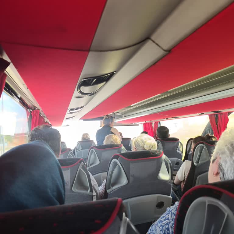 Tek Katlı Otobüs Ve Tekli Koltuk Talebim Çift Katlı Otobüste Normal Koltukla Değiştirildi