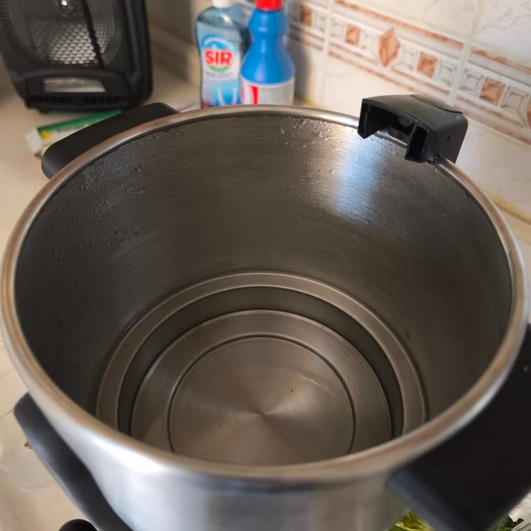 Arçelik Üst Demlik Koyma Kenar Aparatı