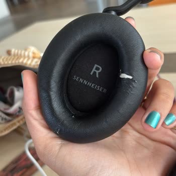 Sennheiser Accentum Kulaklık Pedlerinin Türkiye'de Satılamaması