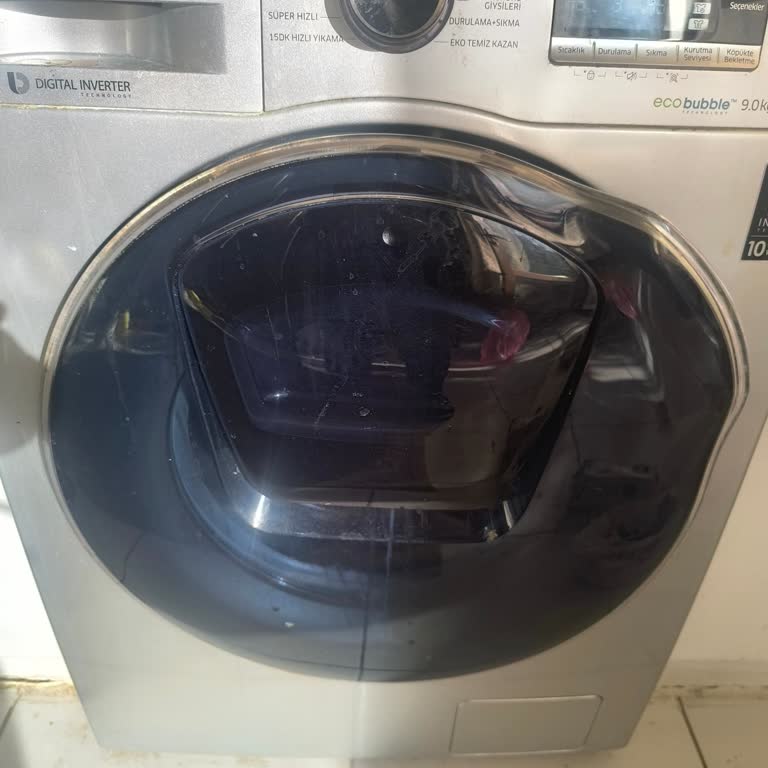 Samsung WD90K6410OS Çamaşır Makinesi Yünlü Kıyafetlerde Sert Sıkma Yapıyor