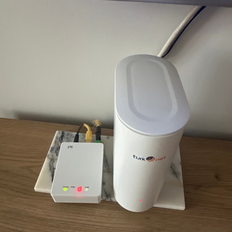 Sürekli İnternet Kesintileri, Çözüm Bulamayan Müşteri Servisi Ve Fatura İadesi Talebi