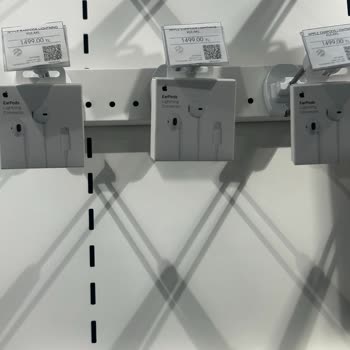 Turkcell'de Apple EarPods Fiyatı Aşırı Şişirilmiş