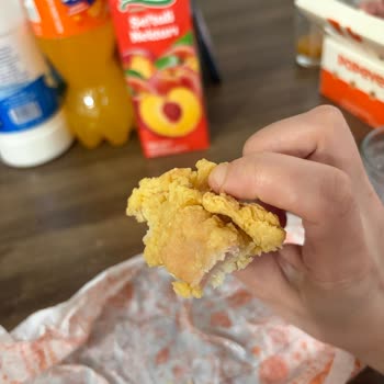 Çiğ Tavuk Ve Bayat Ürünler: Popeyes Siparişinde Sağlık Riski