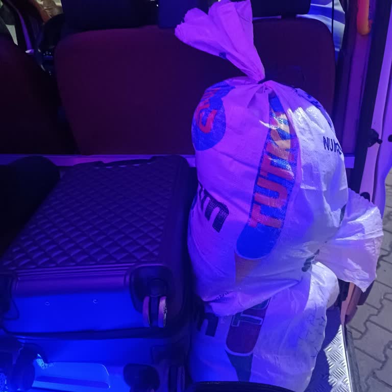 Genç Turizm'de 1,5 Saatlik Gecikme Ve Konforsuz Transit Araçlar
