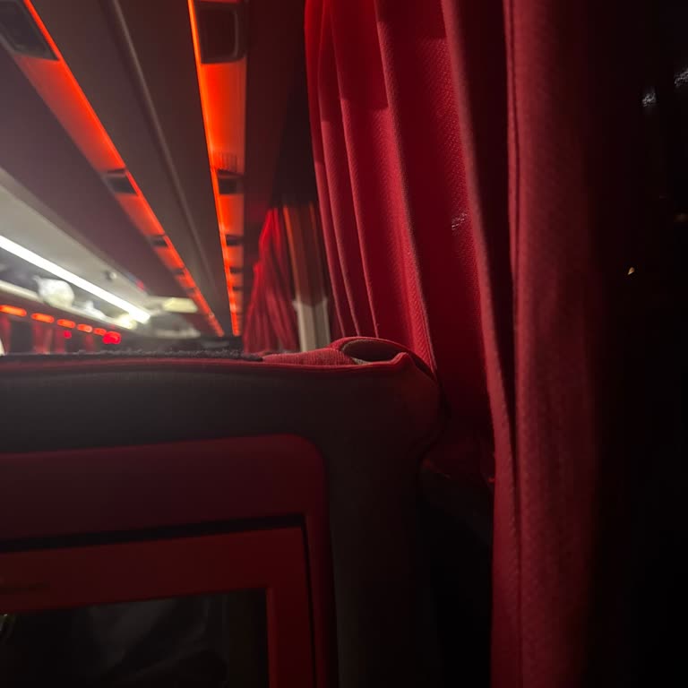 Mola Ve Su Yok, Güvenlik Riski Taşıyan Otobüs