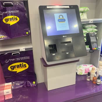 Gratis Mağazasındaki Otomatik Kasaların Sürekli Kapalı Olması