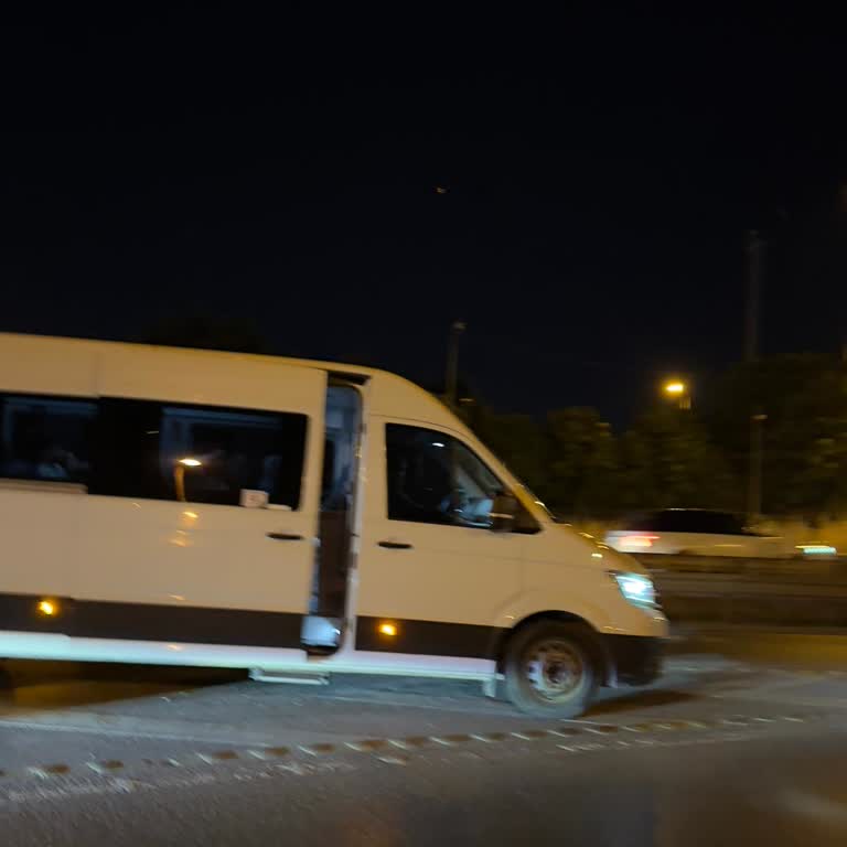 Araç Değişiklikleri Ve Bilgisiz Rehber Tur Perisi Günlük Turda Aileyi Mağdur Etti