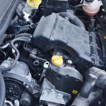 Yeni Fiat Egea Cross'ta Motor Yerinden Çıktı Ve Güvenliğim Tehlikeye Atıldı