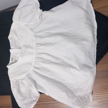 Renk Ağaran Çocuk Kıyafeti İçin 600 TL İadesi Ve Telafi Talebi