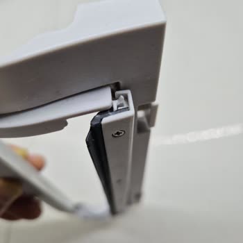 Roborock Q8 Max Pro Alt Fırça Kapağı Kırıldı, Garanti Kapsamında Ücretsiz Değişim Talebi