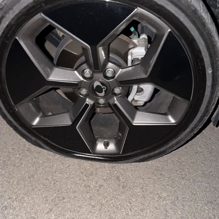 Zurich Sigortadan Kasko Yol Yardımında Uzun Bekleme Ve Yanlış Bilgilendirme