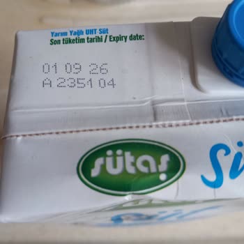 Dörtlü Süt Paketinde Tek Bozuk Şişe