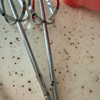 Arzum Mikserinde Çırpıcıların Kısa Sürede Paslanması