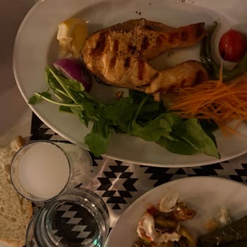 Ayvalık Cunda’daki Batı Balık Restoranında Aşırı Fiyatlandırma Ve İtirazın Geri Çekilmesi