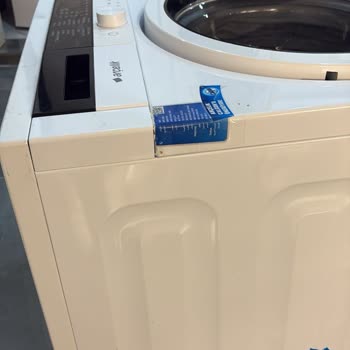 Sıfır İddia Edilen Çamaşır Makinesi Kullanılmış Ve Çalışmıyor, Satıcı İadeyi Reddetti