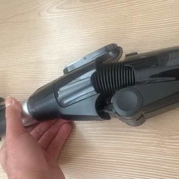 Bosch Dikey Süpürge Boru Parçası Aniden Kırıldı, Garanti Kapsamında Değişim Talebi