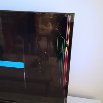 Kırık TV Değişiminde 9 Günlük Gecikme Ve Lojistik Sorunu