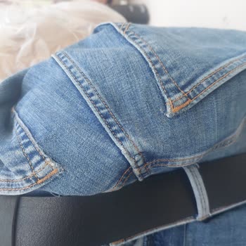 Park Afyon'dan Aldığım Pantolon Kısa Sürede Yırtıldı Ve Hayal Kırıklığı Yaşadım