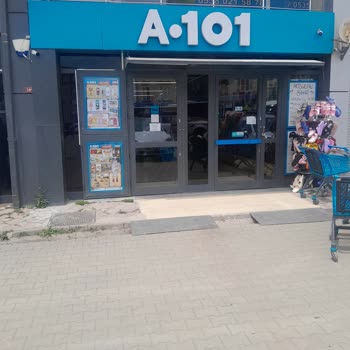 A101 Üsküdar'da Molfix Bebek Bezinin Şaşırtıcı Fiyatı Ve Açıklama Talebi