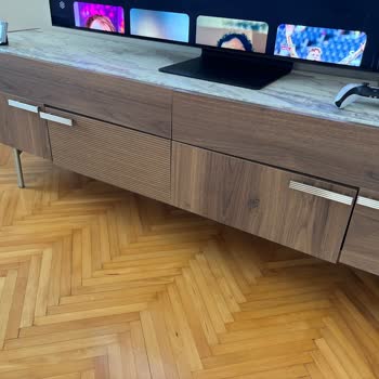 Ödenen Modem Ücreti Geri Dönmedi, Eski Modemle Mağduriyet Ve TV Ünitesi Kırıldı