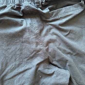 Sneaks Up Mağazasının Renk Değişimi Sorunlu Nike Pantolonunun Değiştirilmesini Talep Ediyorum