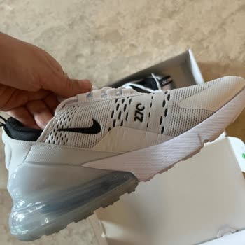 Nike Mağazasında Kullanılmamış Ayakkabı İçin Değişim Talebi Haksızca Reddedildi