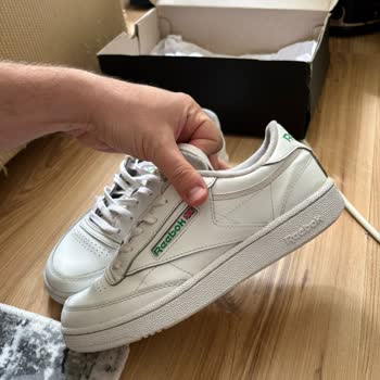 Reebok CL 85 Dikiş Açılması Kısa Sürede Üretim Hatası