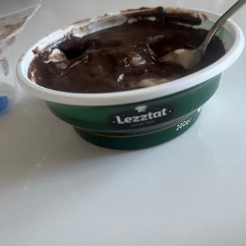 Şok Market’te Son Kullanma Tarihi Geçmemiş Profiterol Bozuldu