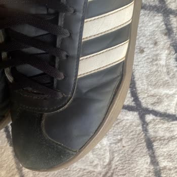 Adidas Ayakkabısının Kısa Sürede Aşınması Ve Deformasyon Şikayeti