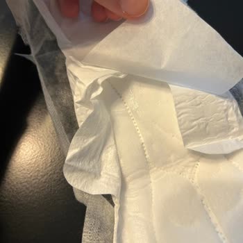 Molped Pedlerinde Yapışkan Yüzey Üstte: Hijyen Riski