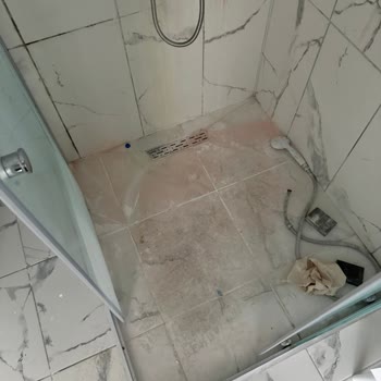 İlan Edilen Sıfır Dairenin Gerçek Durumu: Küf, Pas Ve Hijyen Sorunları