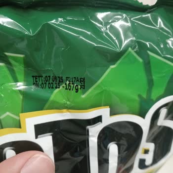 A101 Şubesinde Son Kullanma Tarihi Geçmiş Patos Baharatlı Cipsi Satışı