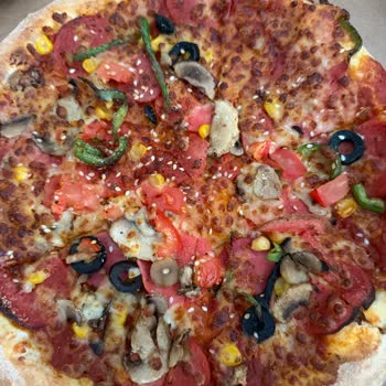 Afyon Domino's Şubesinde Az Malzemeli Pizza Ve Müşteri Hizmetlerine Ulaşılamaması