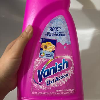 Vanish Oxi Action Renkli Tişörtüme Çamaşır Suyu Benzeri Hasar Verdi