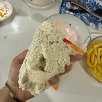 Nimet Soğan Halkası Çözülmüş, Kötü Kalite Ve Hijyen Sorunu