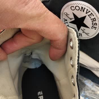 Converse Çocuk Ayakkabısının Kısa Sürede Parçalanması Garantide Reddedildi