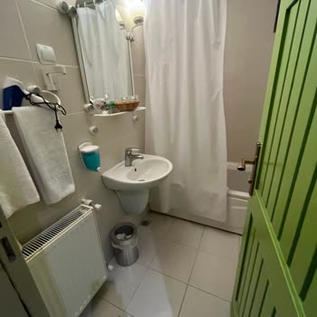 Kapadokya Turunda Şeffaf Olmayan Otel Ayrımı Ve Düşük Kaliteli Otobüs