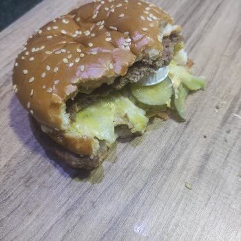 Mc Donald’s Siparişinde Plastik Kapak Parçası Çocuğu Boğma Riskiyle Bıraktı