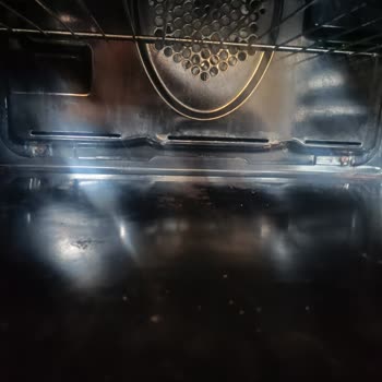 Altus Fırınlı Tüp Paslanıyor, Garanti Altında Servis Cevapsız, Kullanılamaz Durumda