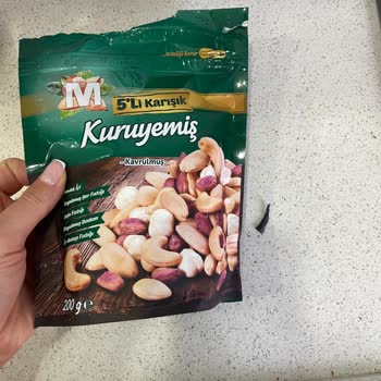 Migros'ta Çerez İçinden Plastik Kablo Çıktı: Güvenlik İhlali Ve Özür Eksikliği