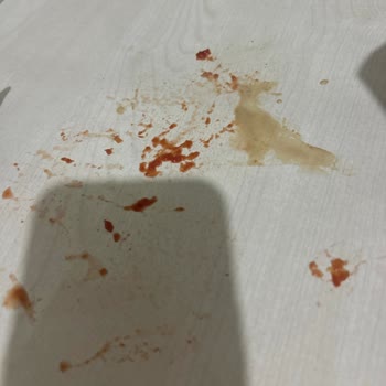 Patlayan Domates Sosu Nedeniyle Tam Sipariş İadesi Talebi