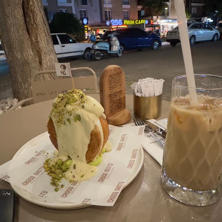 Choco Gusto Chocolate & Coffee