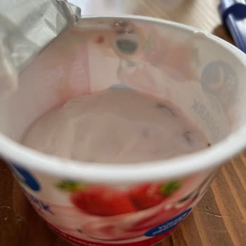 Migros Sek Çilekli Quark’ta Küf Tespiti İade Talebi