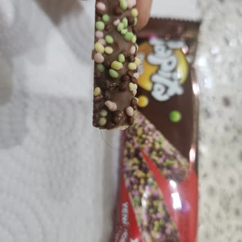 Saç Kılı Bulunan Papita Duo Rulo Gofret: Hijyen İhlali