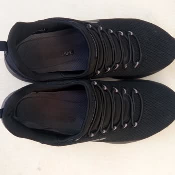 Skechers Dynamight Ayakkabısında Taban Çökmesi Ve İç Astar Bozulması