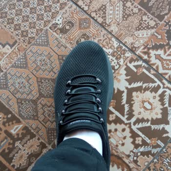 Skechers Dynamight Ayakkabısında Taban Çökmesi Ve İç Astar Bozulması